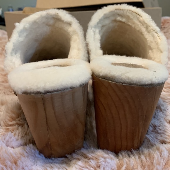 Beek shearling lined wood clogs - Picture 4 of 6